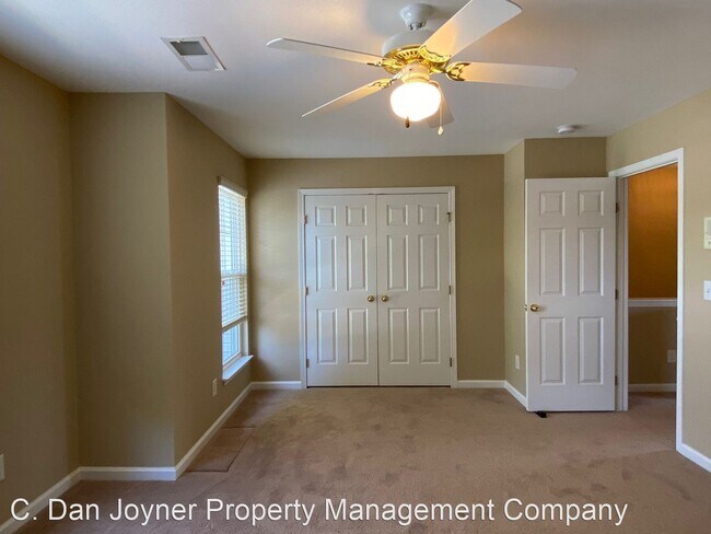 Building Photo - 2 br, 2.5 bath House - 100 Auburn Top Lane