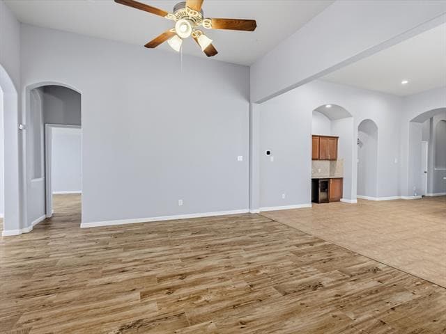 Building Photo - 4114 Lee Hutson Dr