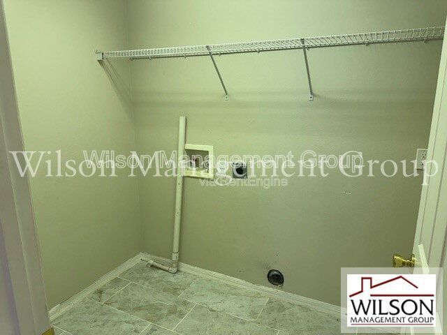 Building Photo - 1232 Willow Branch Dr