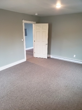 Bed - 66 Maple Ave