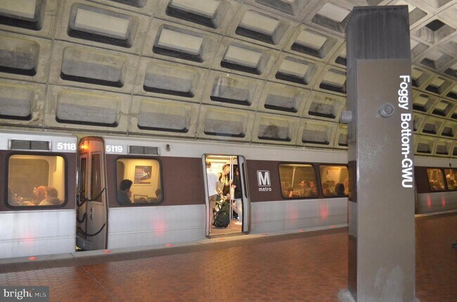 Building Photo - 2141 I St NW