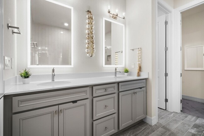 Building Photo - 12249 SW Sand Dollar Wy