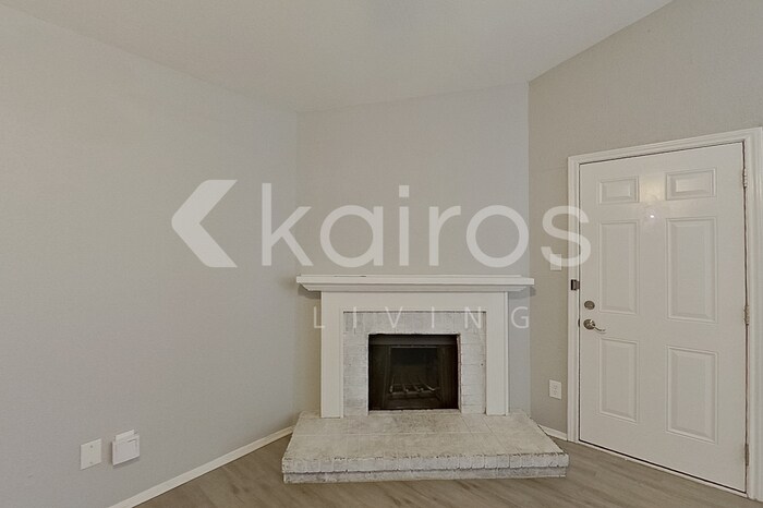 Building Photo - 2805 Forest Creek Dr