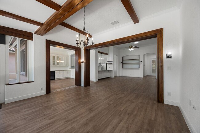 Building Photo - 9150 Bay Harbour Cir