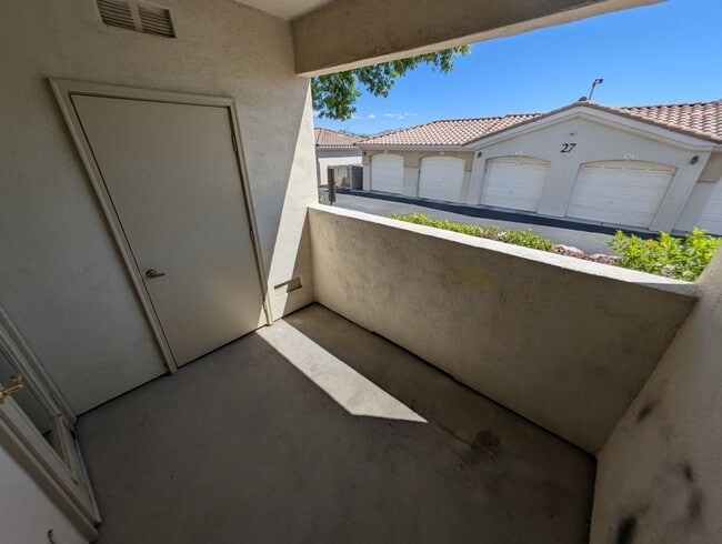 Building Photo - 10001 Crimson Palisades Pl