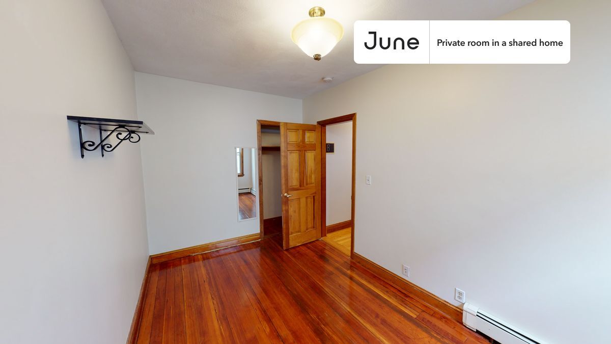Building Photo - Room in Shared 5 bed/1 bath home in Somerville