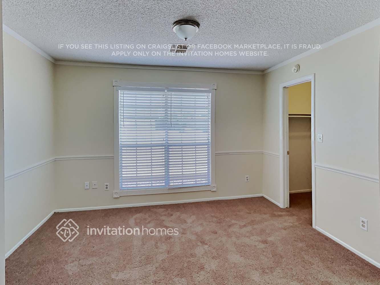 Building Photo - 2500 N Cholla St