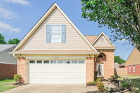 Building Photo - 10738 Pecan View Dr