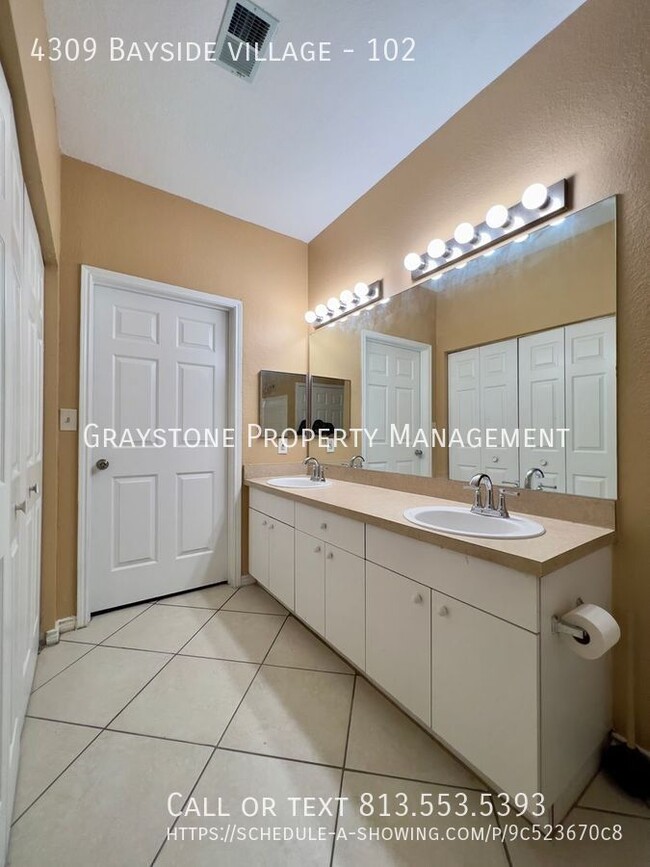 Building Photo - 4309 Bayside Village Dr