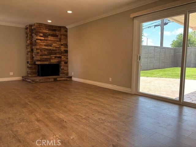Building Photo - 1821 Pitcairn Dr