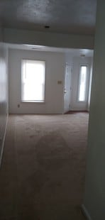 Building Photo - 2020 Elmhurst Ln