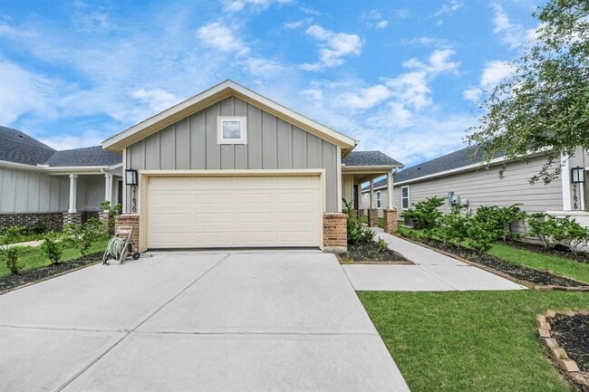 Primary Photo - 21630 Heather Elm Dr