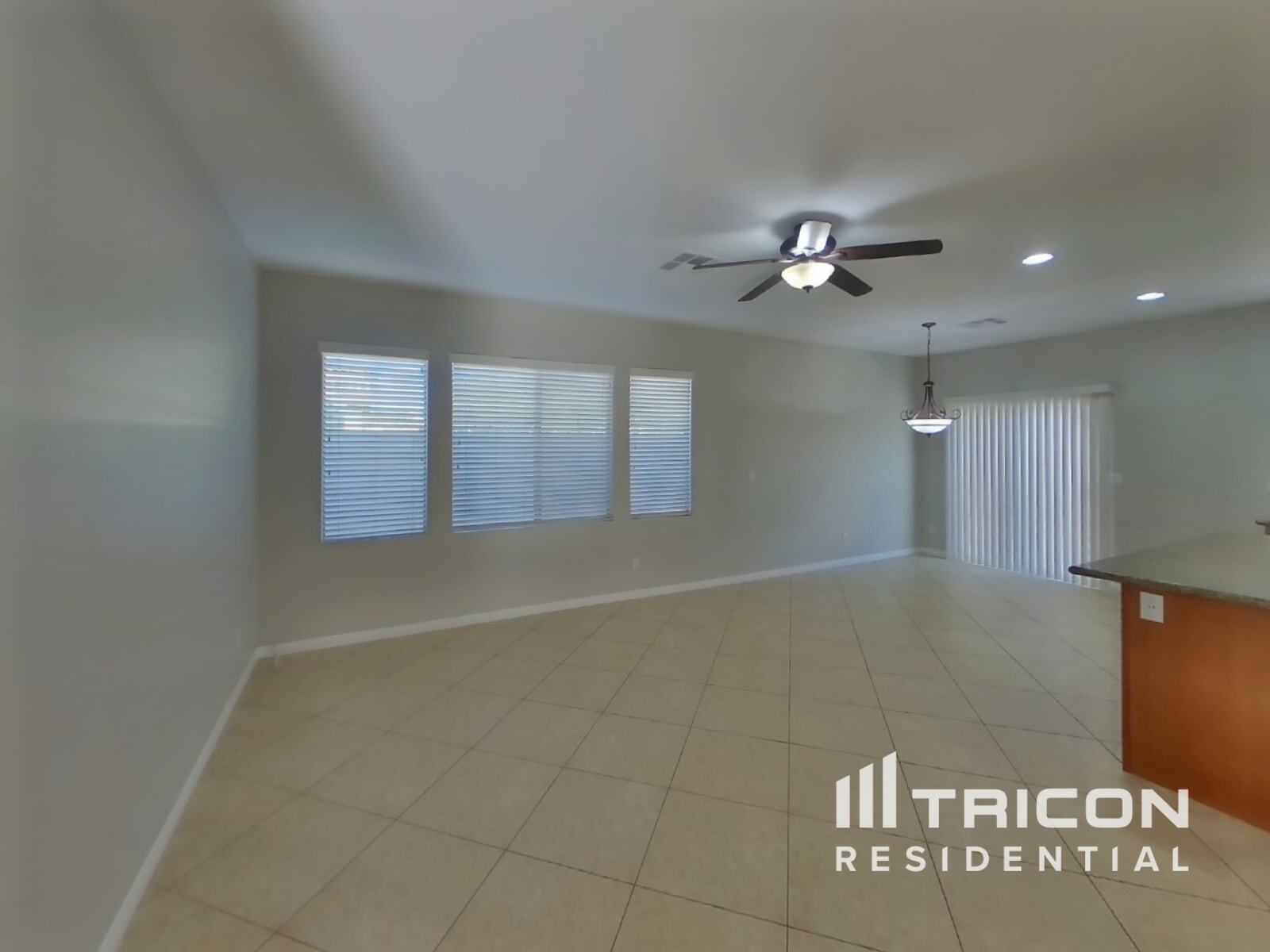 Building Photo - 2204 Turtle Beach Ave