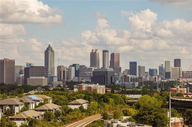 Building Photo - 788 West Marietta St NW