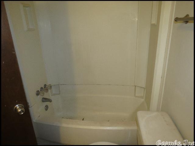 Building Photo - 9122 Tanya Dr