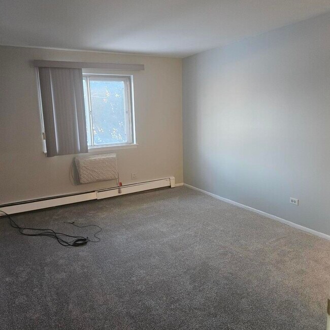 Building Photo - 1461 N Winslowe Dr