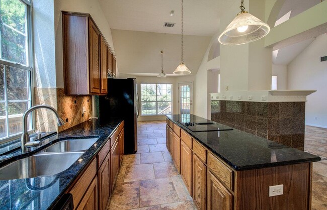 Building Photo - 8317 Pommel Dr