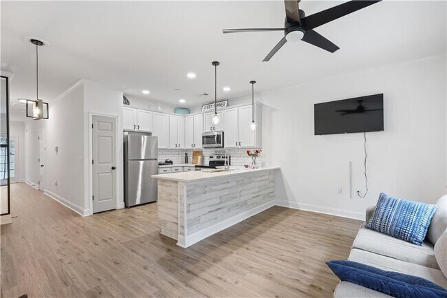 Building Photo - 4940 Parke Brook Dr