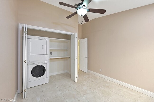 Building Photo - 9001 Crimson Clover Way