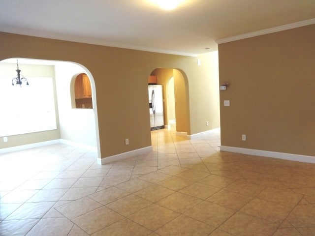 Building Photo - 11 Kings Ct