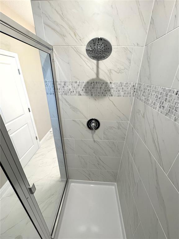 Building Photo - 16526 Silver Brook Wy