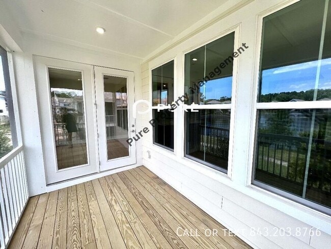 Building Photo - 2225 Cultura Cir