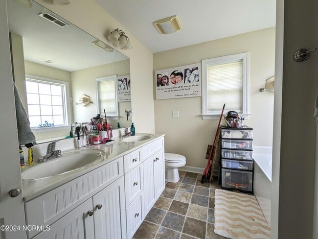 Building Photo - 205 Bell Ridge Ln