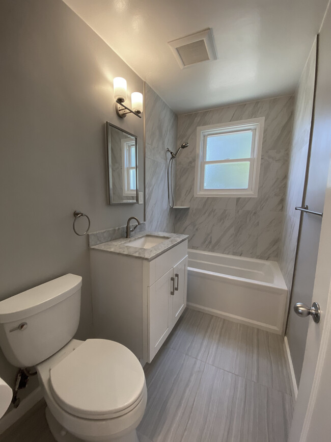 Totally remodeled bath - 10 Beresford Ct