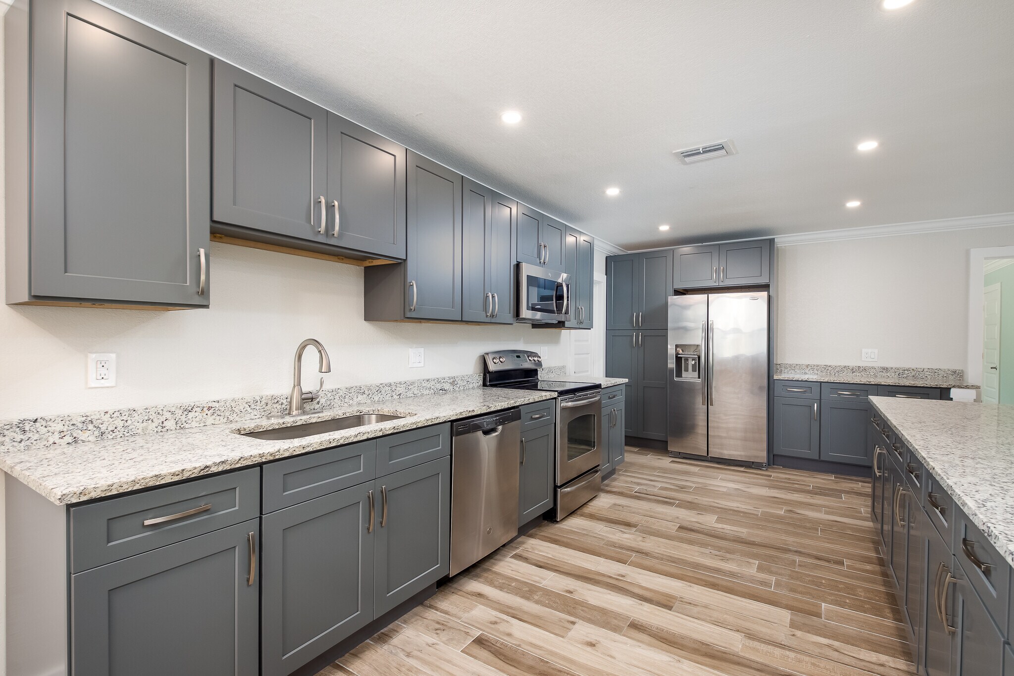 Kitchen - 22766 SW 56th Ave