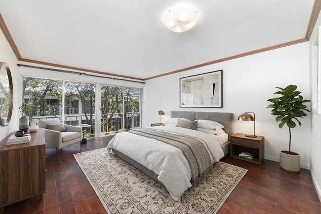 Building Photo - 5050 Ambassador Way