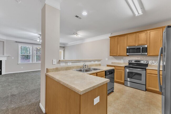 Building Photo - Charming 3-bedroom, 2-bathroom home nestled in the heart of Wake Forest