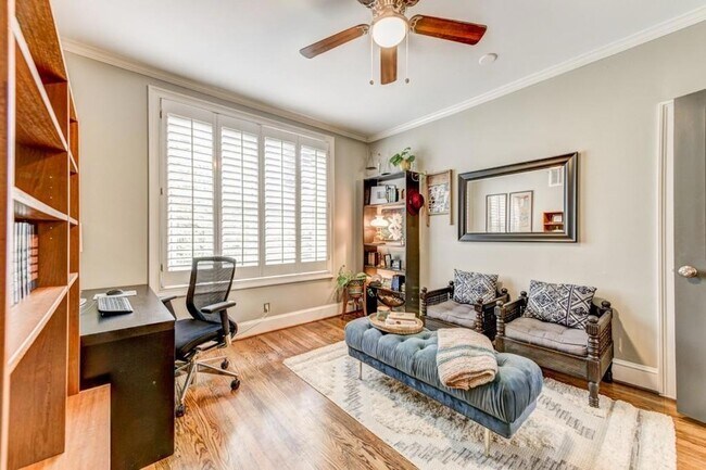 Building Photo - 28 Collier Rd NW