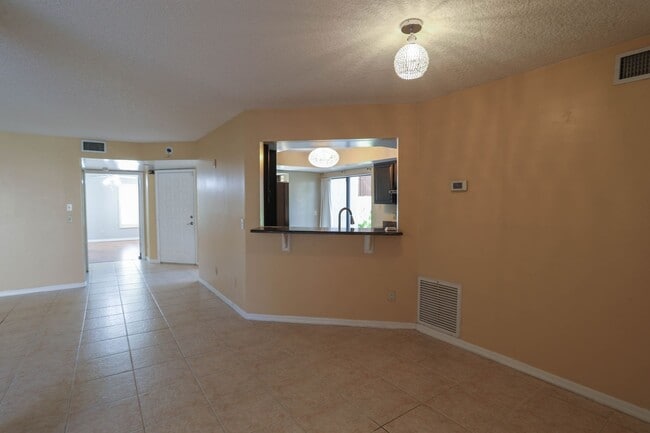 Building Photo - 2801 Marsala Ct