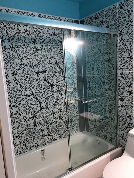 Building Photo - 3275 Parkhaven Dr