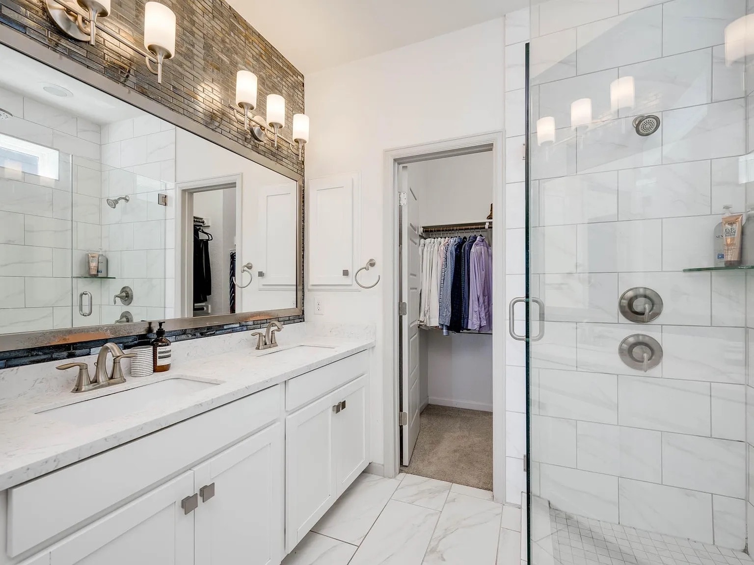 Building Photo - 1406 Waterloo Shore Ln