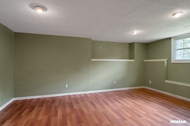 Building Photo - Charming 4BR House in Douglasville