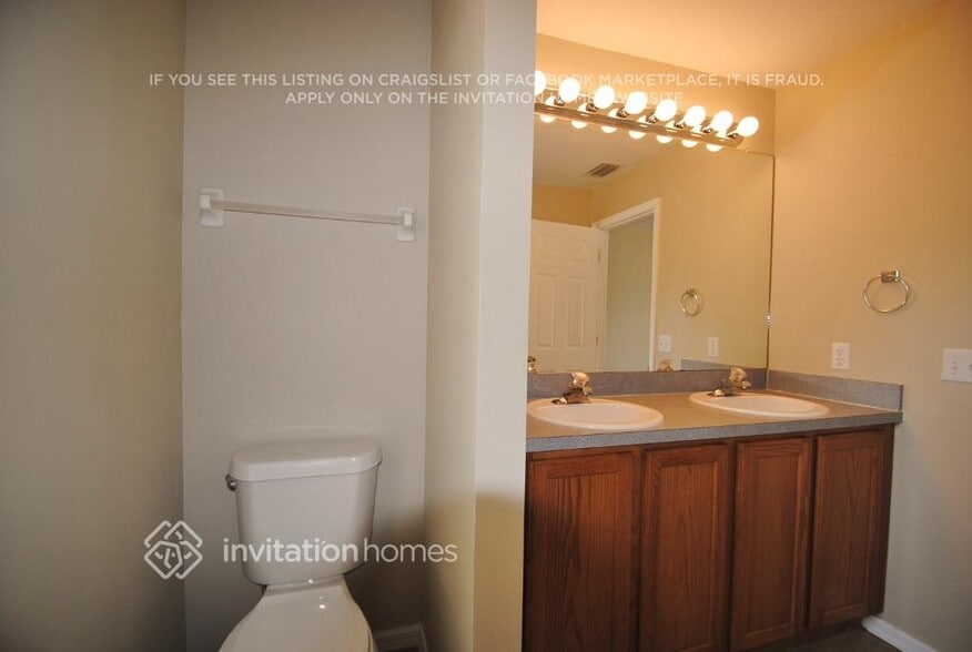 Building Photo - 4873 Bridge Rd