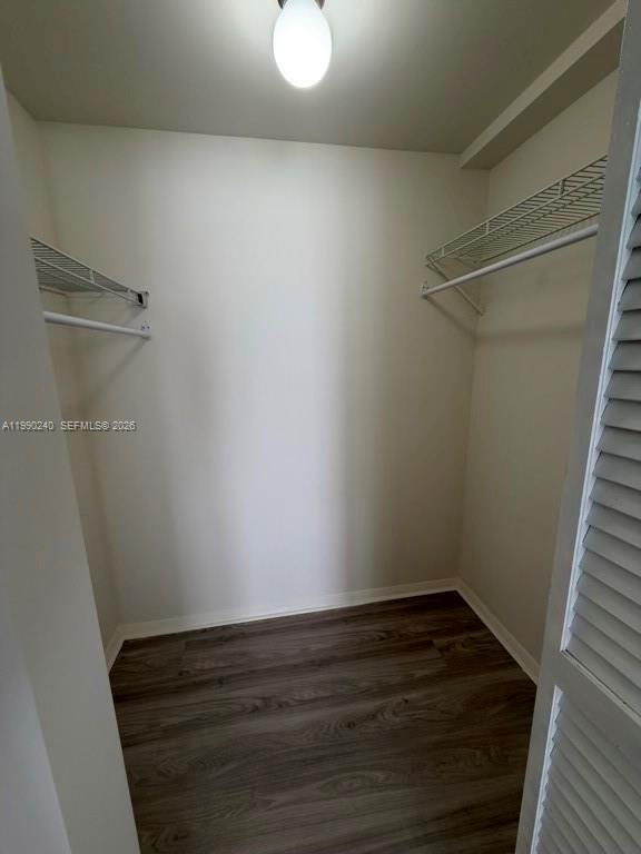 Building Photo - $3,200 1712 sw 2nd Ave #309