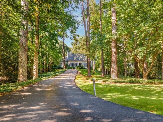 Building Photo - 4224 E Conway Dr NW