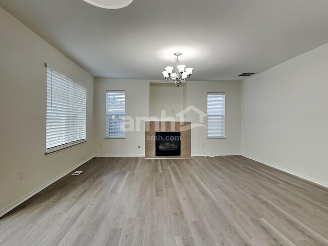 Building Photo - 18606 112th Ave E