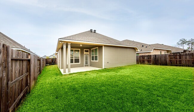 Building Photo - 3032 Stonebriar Ct