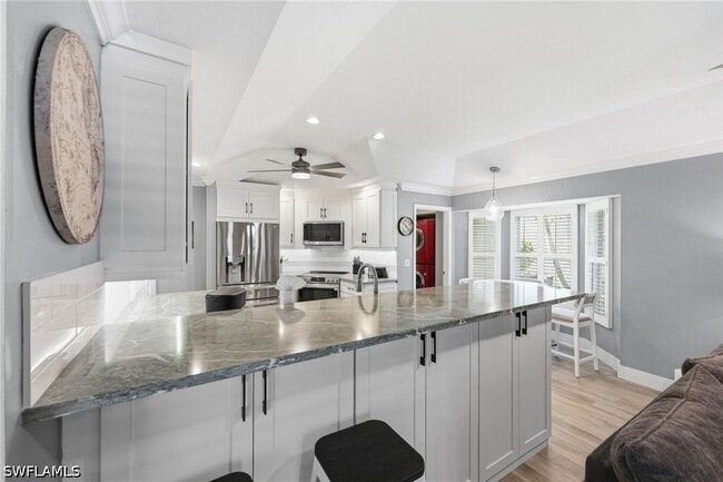 Building Photo - 789 Coldstream Ct