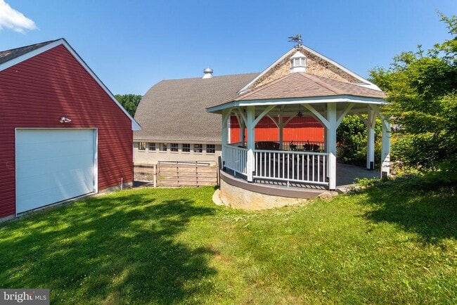 Building Photo - 110 Lyndell Rd