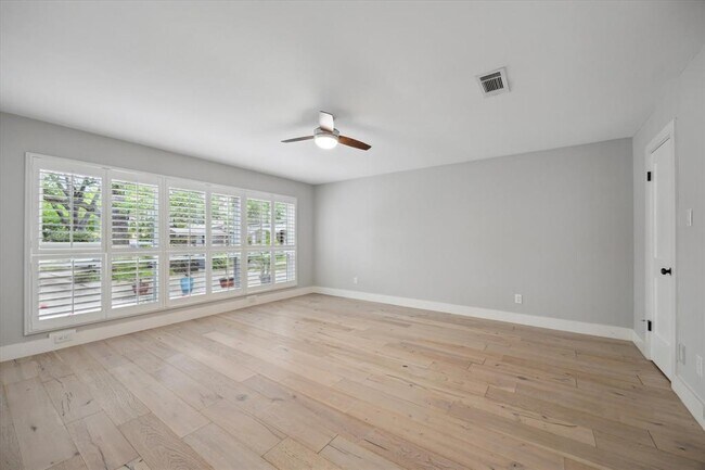 Building Photo - 625 Rancho Bauer Dr