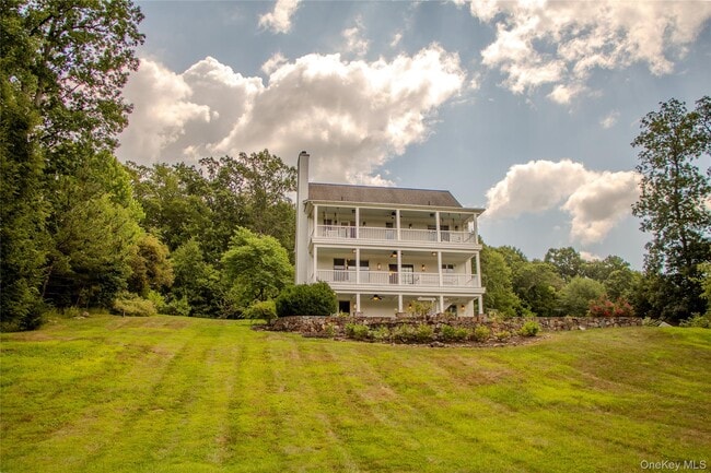 Building Photo - 14 Ledge Rock Ct