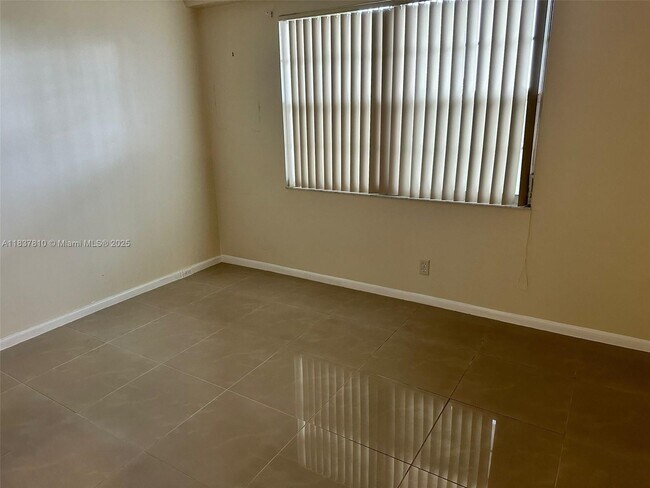 Building Photo - 1151 SW 128th Terrace