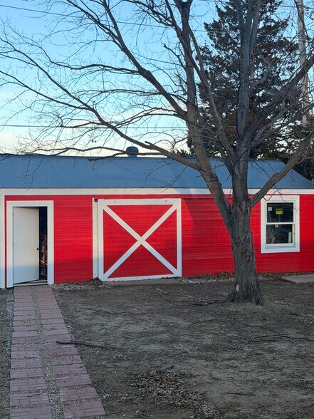 Building Photo - 2214 Westchester Rd