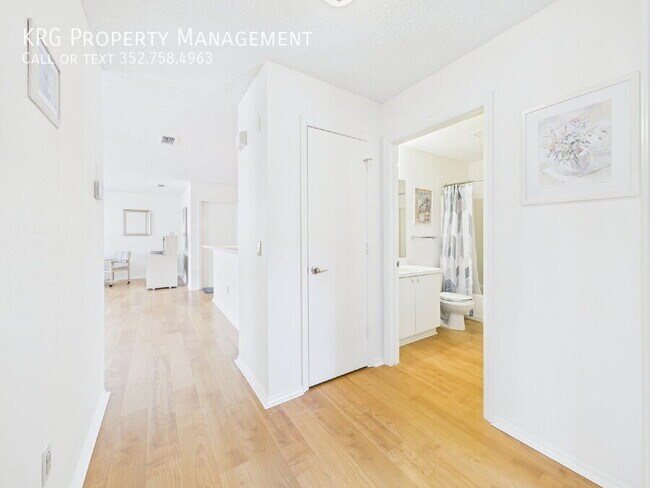 Building Photo - 480 Hildalgo Dr