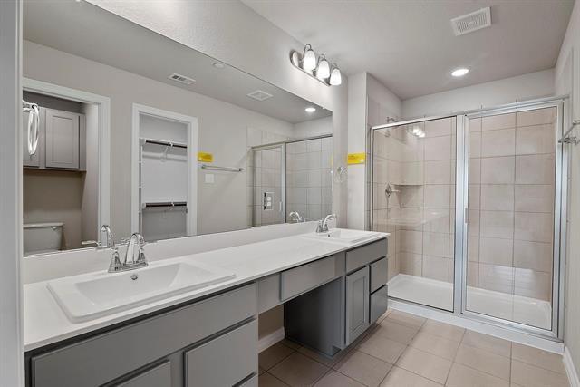 Building Photo - 3036 Shire Dr