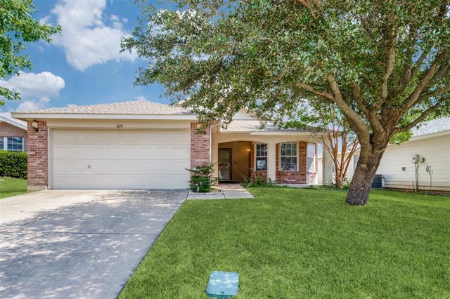 Primary Photo - 1614 Pin Oak Trail